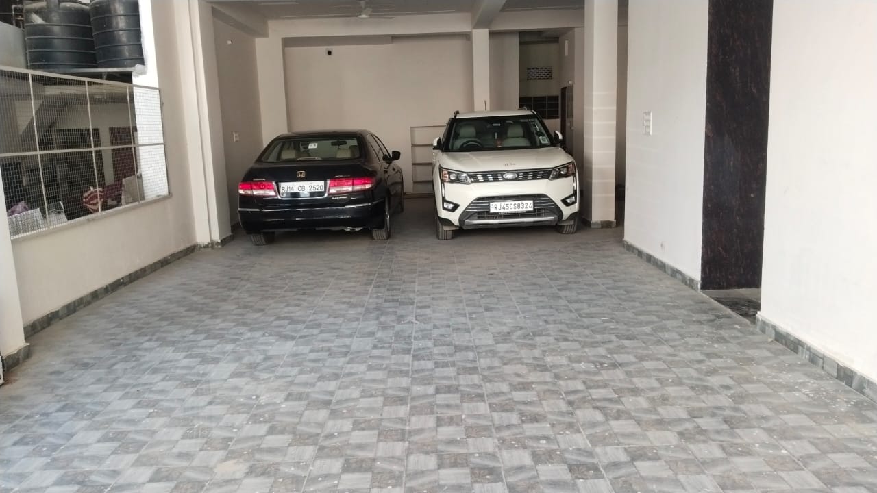 2 BHK 3-Floor Rent in Tonk Phatak, Jaipur-Tonk Phatak-Jaipur